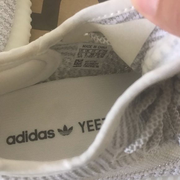Yeezy Boost 350 V2 Reflective W-7 M-5.5 - Picture 4 of 4